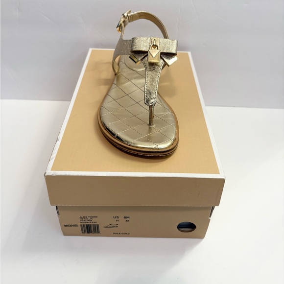 Michael Kors Gold Metallic Alice Thong Sandals Leather Adjustable Strap Thong - Picture 1 of 9
